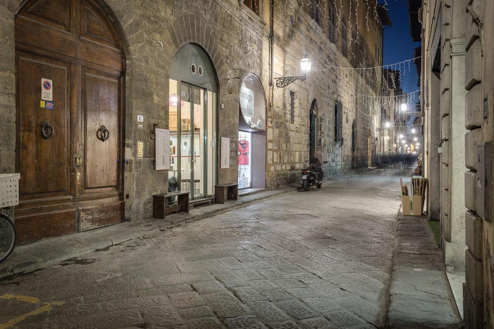 Residenza D'Epoca Borgo Albizi Hotel ฟลอเรนซ์ ภายนอก รูปภาพ